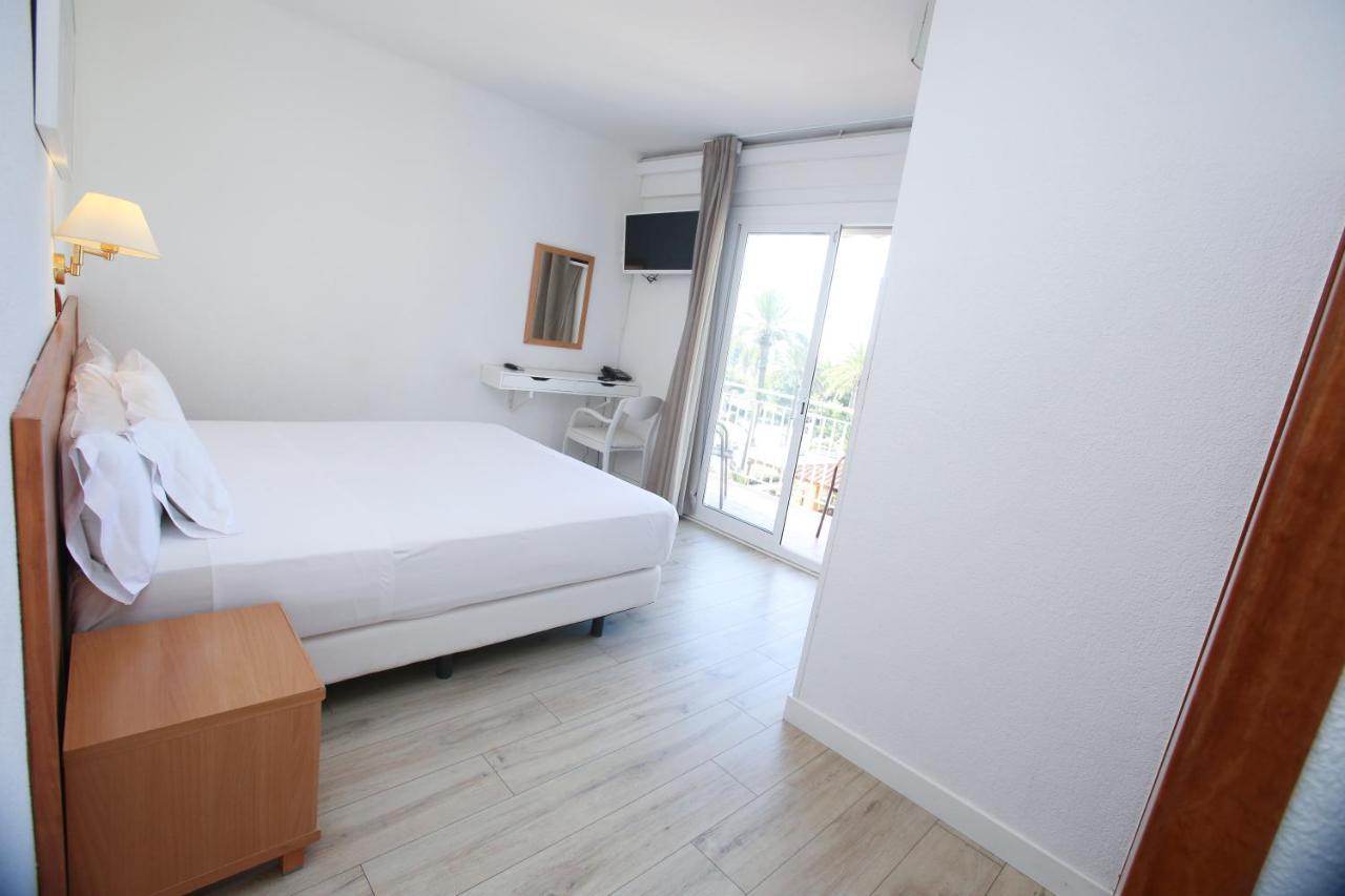 Solvi Hotel - Adults Only Vilanova i la Geltrú Εξωτερικό φωτογραφία