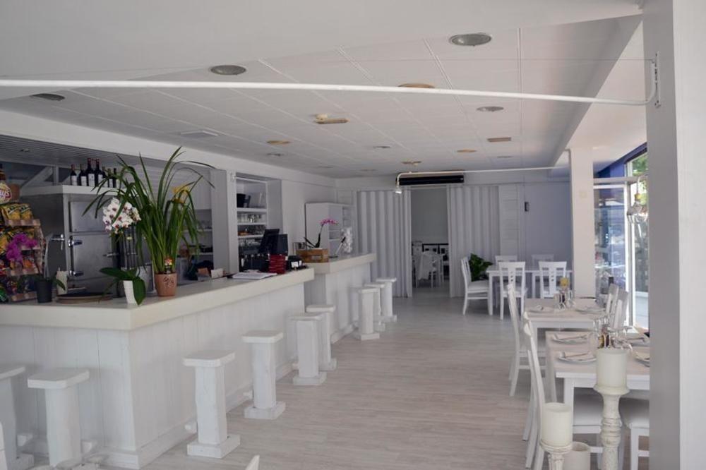 Solvi Hotel - Adults Only Vilanova i la Geltrú Εξωτερικό φωτογραφία