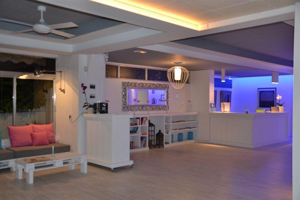 Solvi Hotel - Adults Only Vilanova i la Geltrú Εξωτερικό φωτογραφία