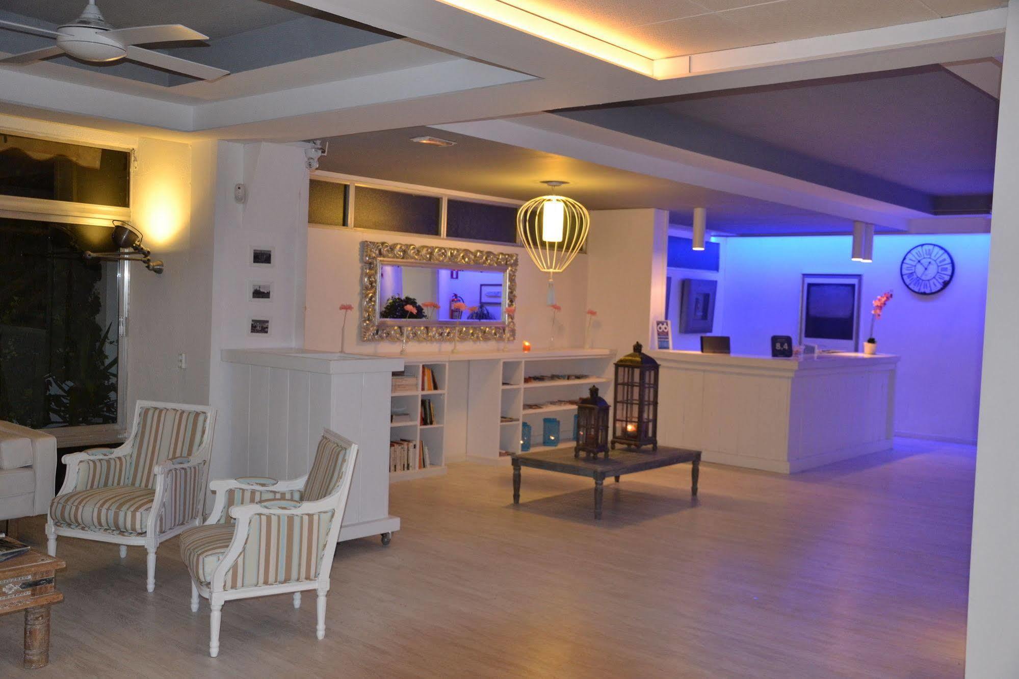 Solvi Hotel - Adults Only Vilanova i la Geltrú Εξωτερικό φωτογραφία