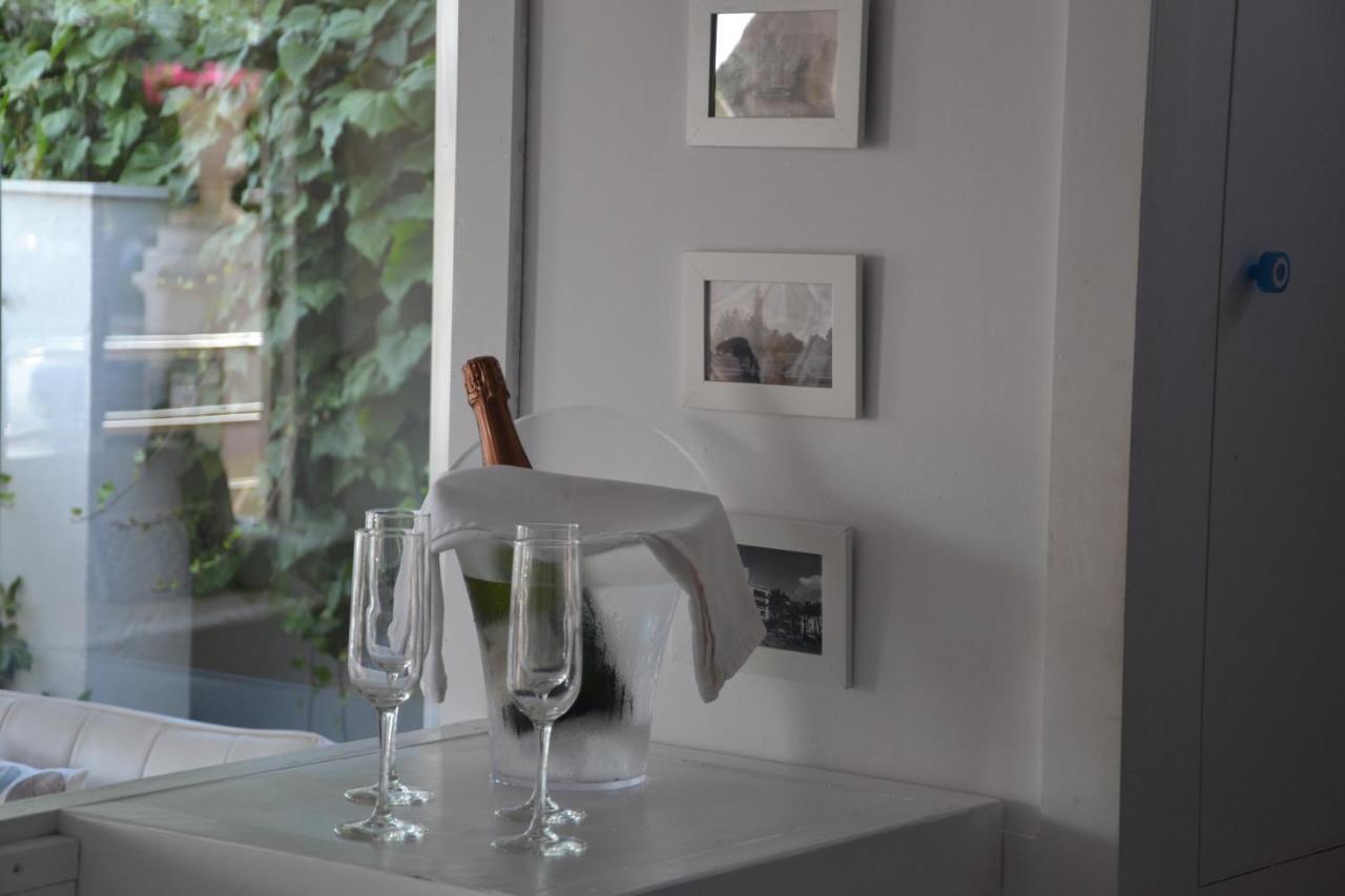 Solvi Hotel - Adults Only Vilanova i la Geltrú Εξωτερικό φωτογραφία